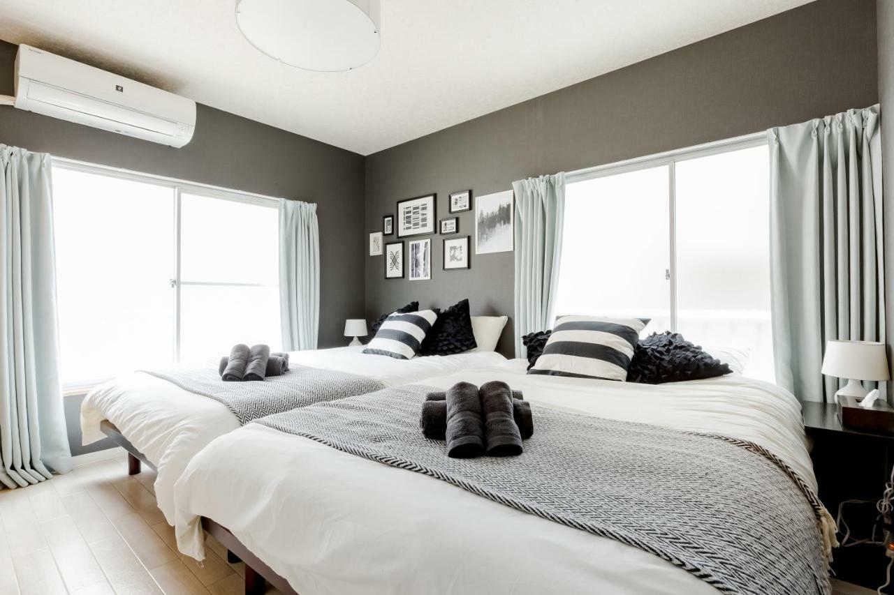 Ritz Place Nishikujo Осака Екстериор снимка